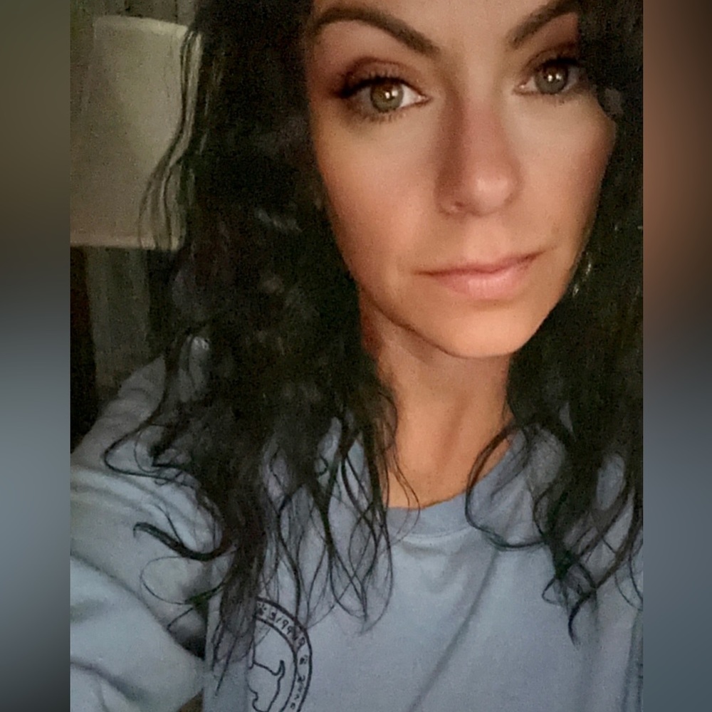 Meet your Posher, Kendra
